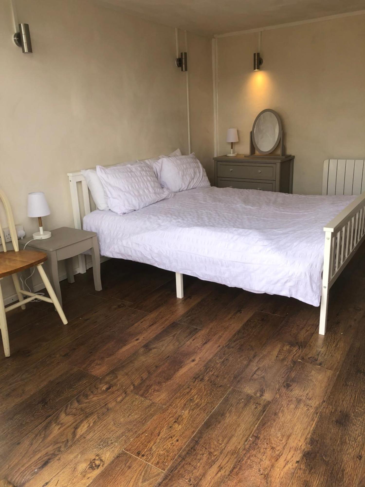 Bridport Garden Suite Екстер'єр фото