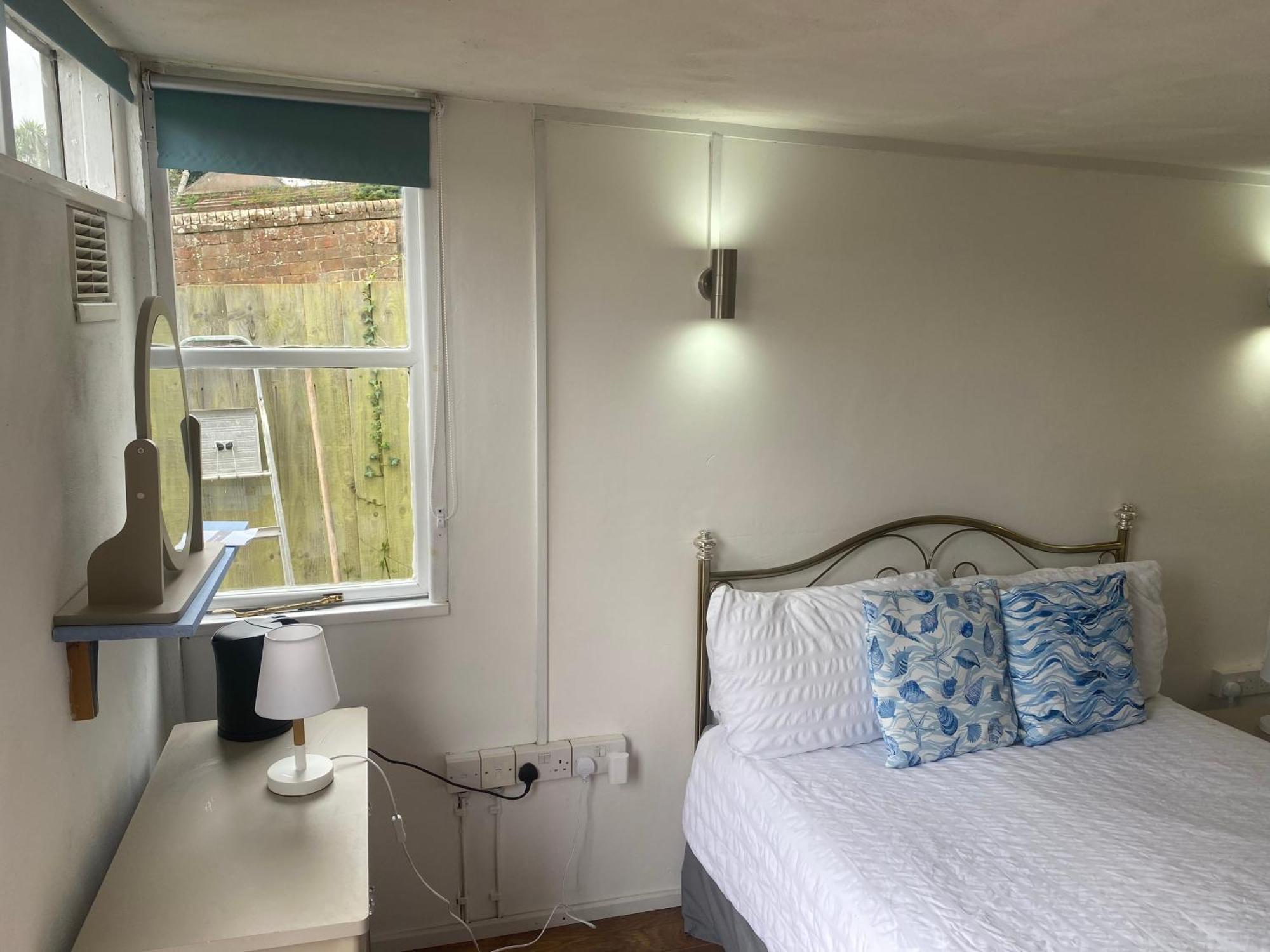 Bridport Garden Suite Екстер'єр фото